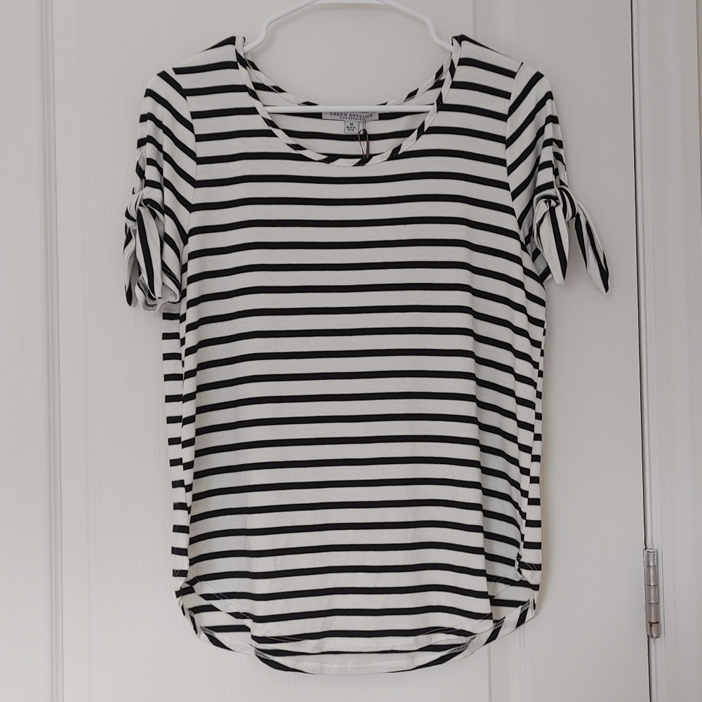 Green Envelope Soft Tie Sleeve Top Black White Stripes Medium